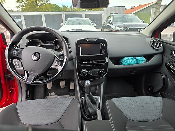 Renault Clio 4 of 5