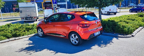 Renault Clio 2 of 5