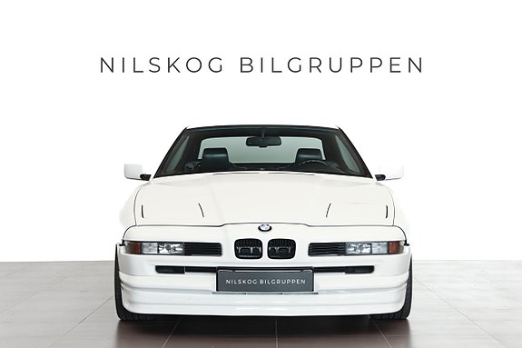 BMW 850i 2 of 17