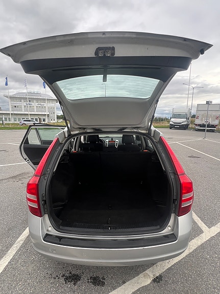 Kia Ceed 11 of 13