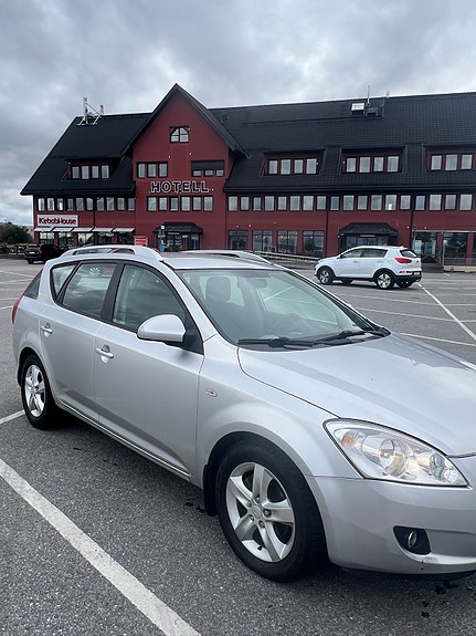 Kia Ceed 5 of 13