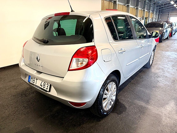Renault Clio 3 of 13