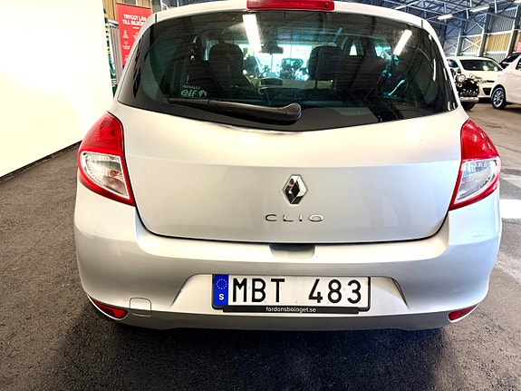 Renault Clio 6 of 13