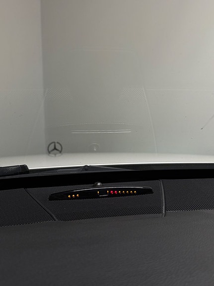 Mercedes-Benz E220 21 of 27