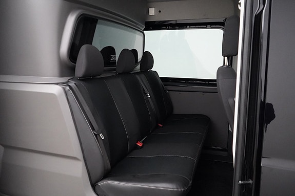 Volkswagen Crafter 35 14 of 20