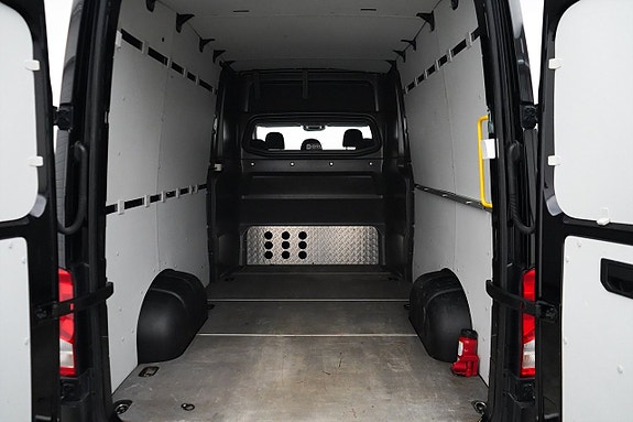 Volkswagen Crafter 35 15 of 20