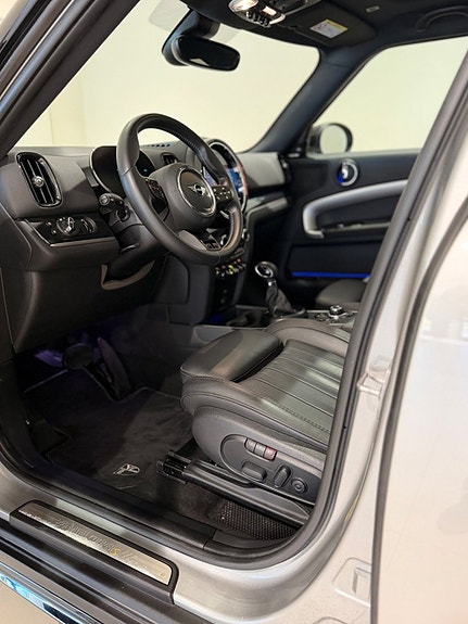 MINI Countryman Cooper SE 5 of 14