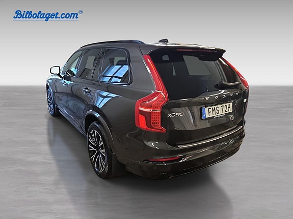 Volvo XC90 7 of 11