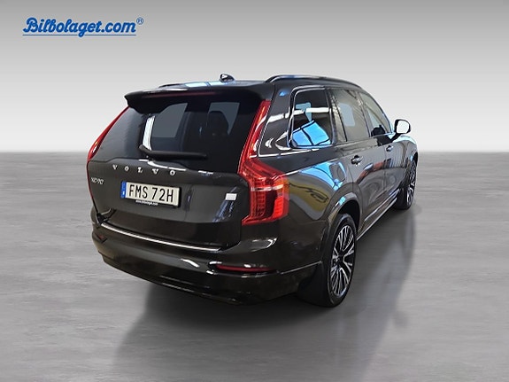Volvo XC90 5 of 11