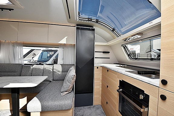 Adria 613 HT Adora, Långbäddar 4 of 27