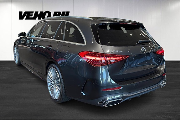 Mercedes-Benz C300 de 4 of 17