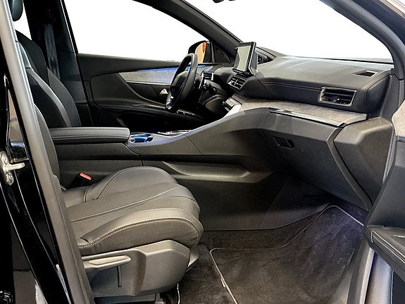 Peugeot 5008 13 of 18