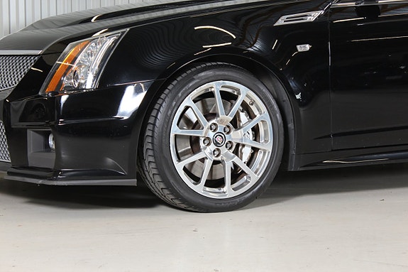 Cadillac CTS-V 4 of 21