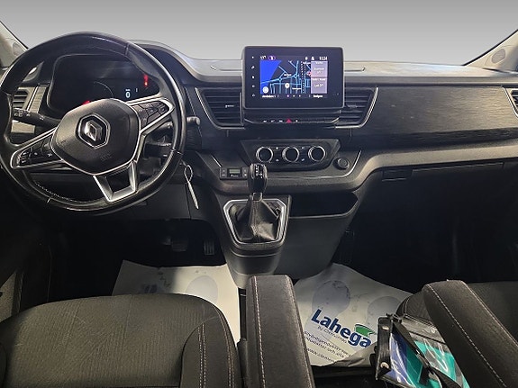 Renault Trafic 9 of 10