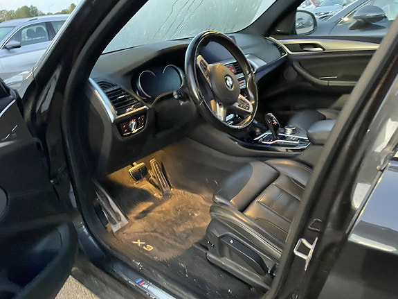 BMW X3 5 of 6