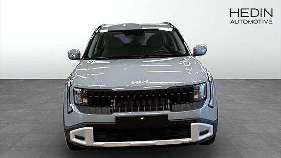 Kia Seltos 8 of 9
