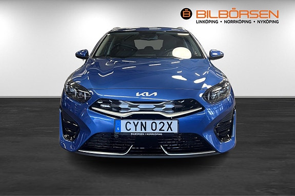 Kia Ceed 2 of 16
