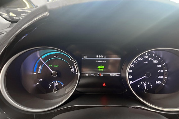 Kia Ceed 10 of 16
