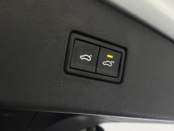 Volkswagen Tiguan Allspace 19 of 23