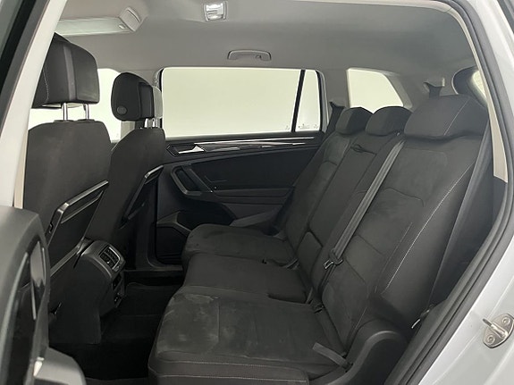 Volkswagen Tiguan Allspace 15 of 23
