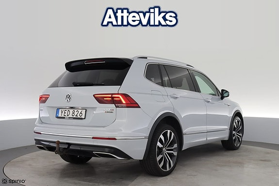 Volkswagen Tiguan Allspace 3 of 23