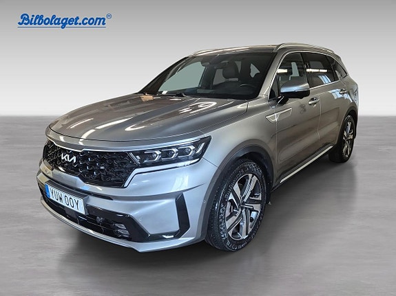 Kia Sorento 2 of 11
