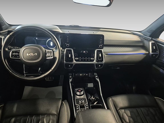 Kia Sorento 9 of 11