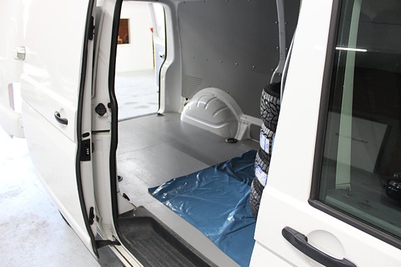 Volkswagen Transporter 9 of 12