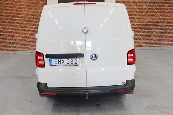 Volkswagen Transporter 6 of 12