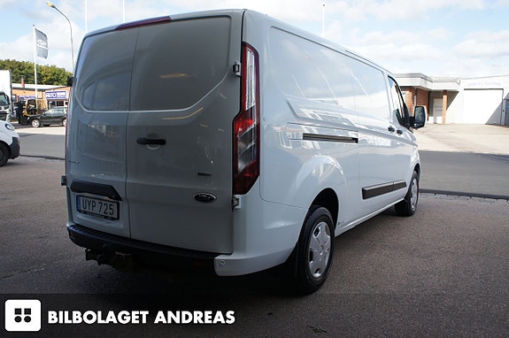 Ford Transit Custom 3 of 11