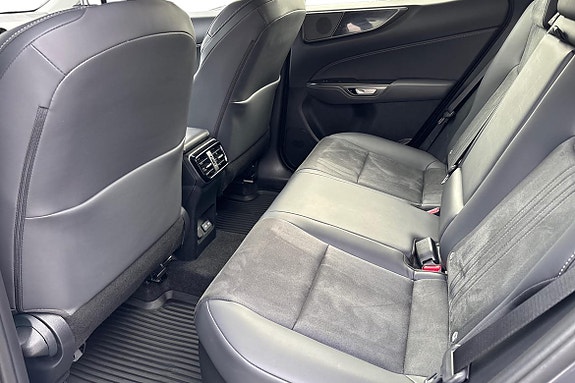Lexus NX350h 11 of 22