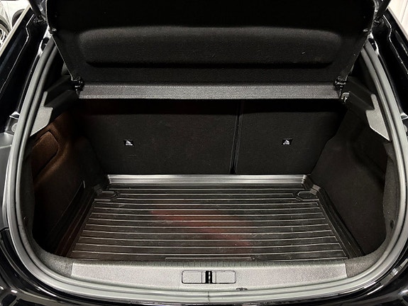 Peugeot 208 5 of 13