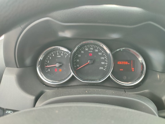 Dacia Duster 7 of 9