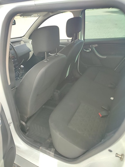 Dacia Duster 8 of 9