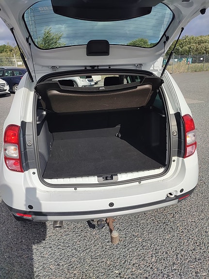 Dacia Duster 4 of 9