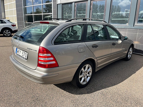 Mercedes-Benz CLC180 5 of 20