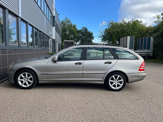 Mercedes-Benz CLC180 9 of 20