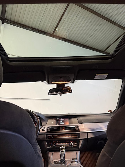 BMW 520d 10 of 13
