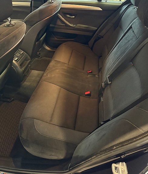 BMW 520d 9 of 13