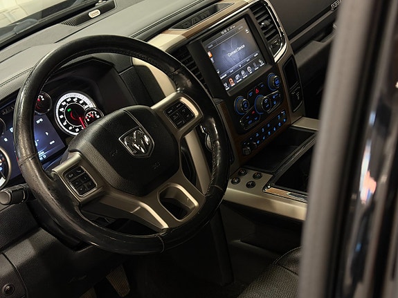 Dodge RAM 1500 21 of 30