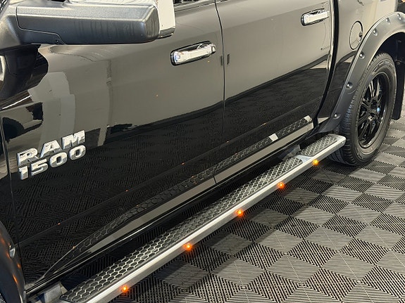 Dodge RAM 1500 10 of 30