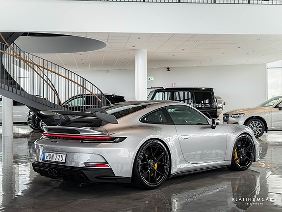 Porsche 911 5 of 23