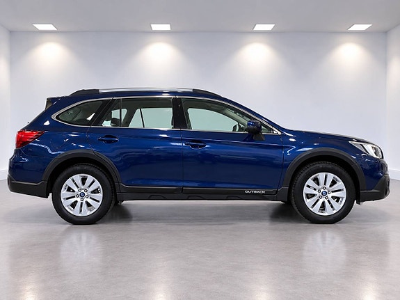Subaru Outback 8 of 21