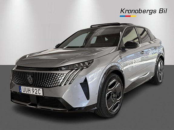 Peugeot e-3008