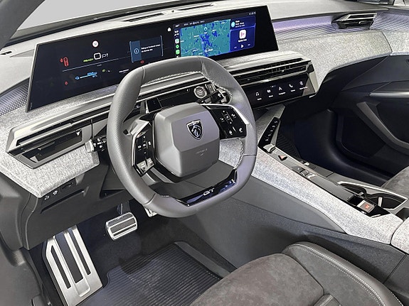 Peugeot e-3008 8 of 23