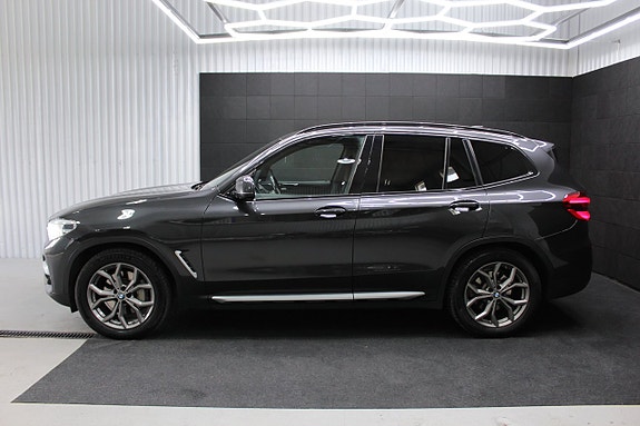 BMW X3 3 of 23