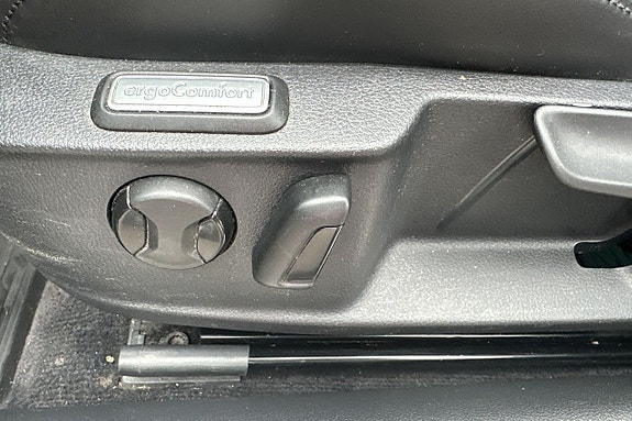 Volkswagen Passat Alltrack 20 of 30