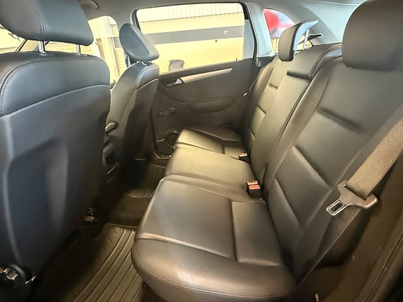 Mercedes-Benz B170 7 of 10