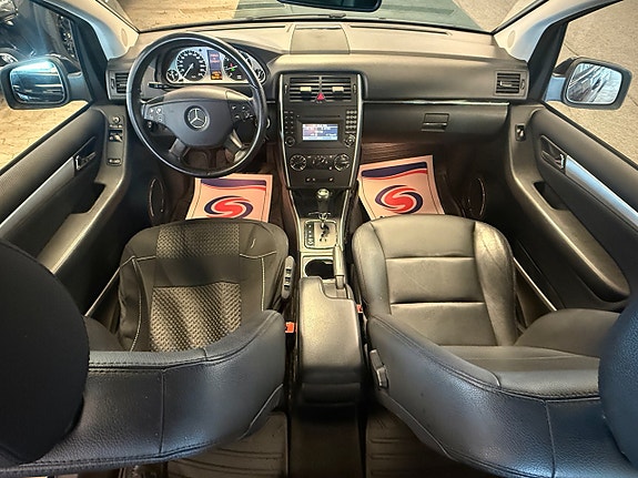 Mercedes-Benz B170 8 of 10