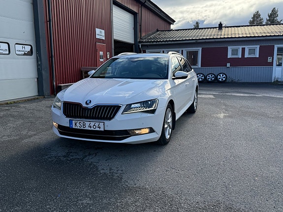 Skoda Superb 10 of 28